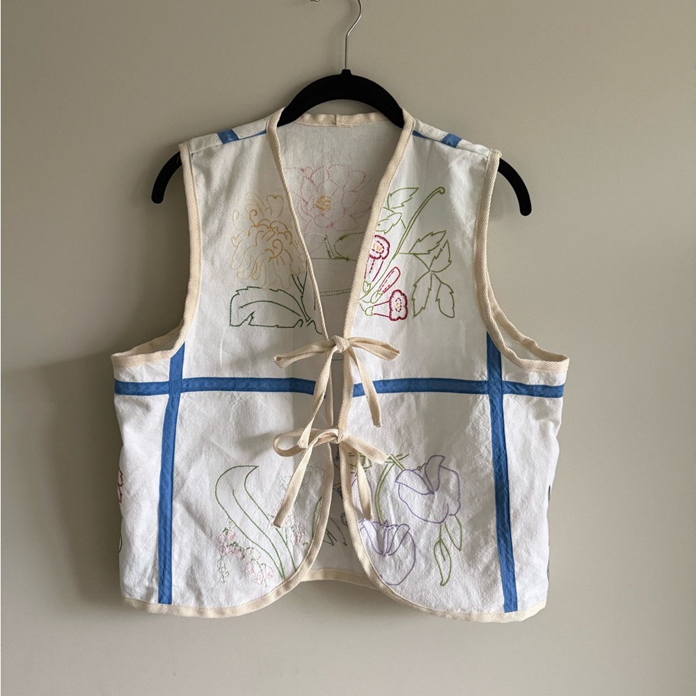 ⭐️ Handmade Vest Top -Cotton Flowers- Embroidered Vintage Upcycle front ties